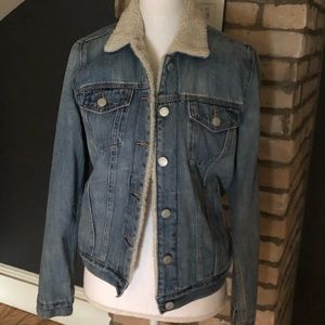 Gap 1969 denim jacket with Sherpa lining